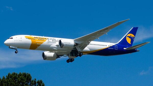 МИАТ-ийн энэхүү амжилтын цаана: • ✈️Boeing 787-9 Dreamliner онгоц шинээр парктаа нэвтрүүлсэн • 🌍Истанбул, Франкфурт зэрэг холын зайн чиглэлд тав тухтай, шууд нислэг нээсэн • 🛫Орон нутгийн болон ОУ-ын нислэгийн сүлжээг тэлсэн • 📈Үйлчилгээний чанар, чиглэл эрс сайжирсан - Sputnik Монгол Улс