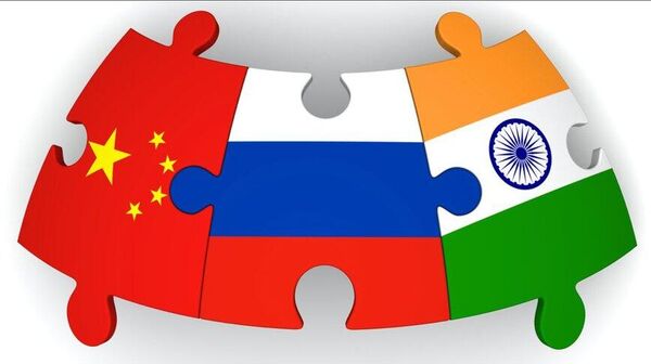 🇷🇺🇨🇳🇮🇳Орос–Хятад–Энэтхэгийн гурвалсан механизм дахин сэргэх үү? 🇷🇺🇨🇳🇮🇳Орос–Хятад–Энэтхэгийн гурвалсан механизм дахин сэргэх үү? - Sputnik Монгол Улс