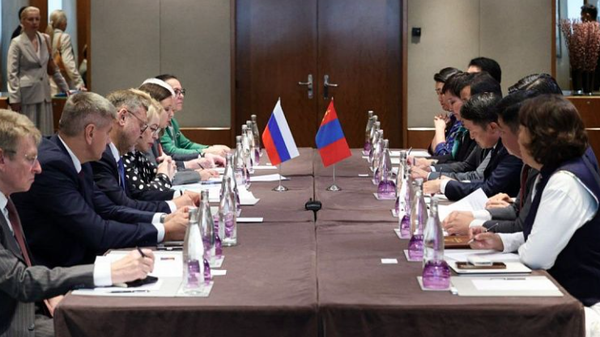 Орос, Монголын хууль тогтоогчид Парламент хооронд болон Ази, Номхон далайн парламентын форум, Азийн парламентын ассамблей зэрэг олон улсын тавцанд үр дүнтэй хамтран ажиллаж байна - Sputnik Монгол Улс