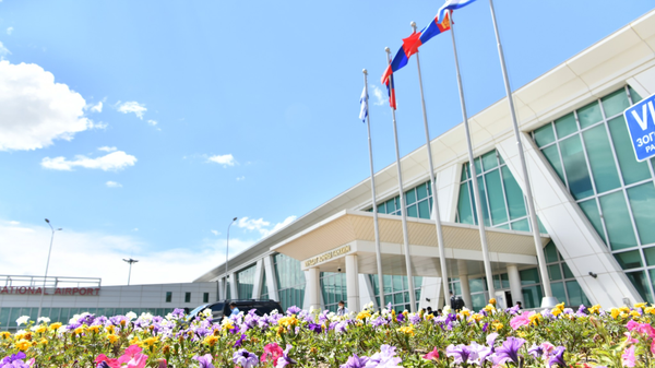 🚁 Орон нутгийн нислэгүүд (2025) Чонжу–Мөрөн, Даланзадгад, Баян-Өлгий, Улаангом, Мөрөн чиглэлд шинэ болон нэмэлт нислэгүүд хийгдэж байна - Sputnik Монгол Улс