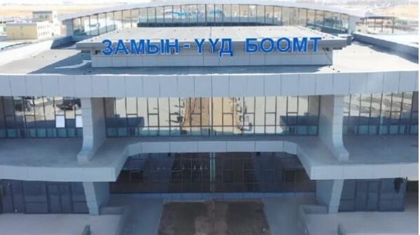 🚗⌛️Хил нэвтрэх ачааны автомашинууд дунджаар зургаан удаа зогсох шаардлагатай болж, нэг тээврийн хэрэгсэлд нийт 136 цагийн саатал үүсэж байна 🚗⌛️Хил нэвтрэх ачааны автомашинууд дунджаар зургаан удаа зогсох шаардлагатай болж, нэг тээврийн хэрэгсэлд нийт 136 цагийн саатал үүсэж байна - Sputnik Монгол Улс