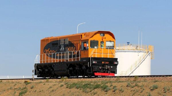 Ашиглахаа больсон зүтгүүрийг хосолсон хөдөлгүүрт системээр шинэчлэн тоногложээ - Sputnik Монгол Улс