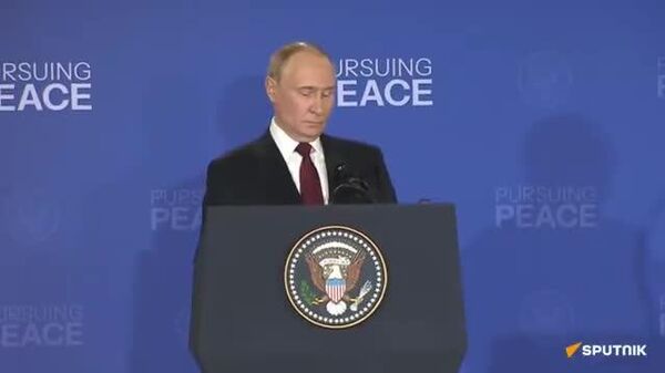 Аляскт Ерөнхийлөгч Путинтэй хийсэн түүхэн уулзалтын дараа Трампын хэвлэлд өгсөн мэдэгдэл: 👇 - Sputnik Монгол Улс