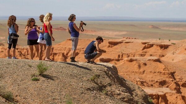 2/2 - Sputnik Монгол Улс