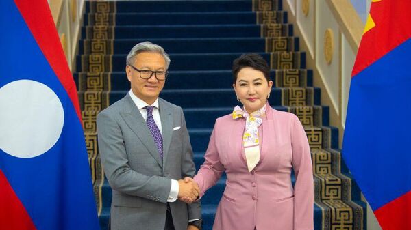 1/2 - Sputnik Монгол Улс