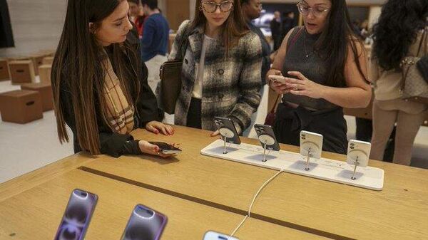 1/5 🔬 АНУ Хятадын лабораториудад хориг тавив: Хоёр улсын дайсагнал үргэлжилсээр… - Sputnik Монгол Улс