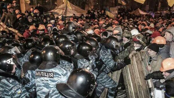 1/9 Европ руу чиглэсэн иргэдийн эсэргүүцлийн хөдөлгөөн (2013–2014): - Sputnik Монгол Улс