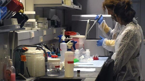 🚨🇷🇺Кремль: ОХУ биологийн зэвсгээс бүх нийтээр татгалзахад бэлэн байна гэв - Sputnik Монгол Улс