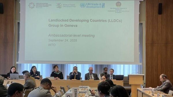 🌍🇲🇳 Монгол Улс Женевт Далайд гарцгүй, хөгжиж буй орнуудын зохицуулагчаар ажиллаж эхэллээ - Sputnik Монгол Улс