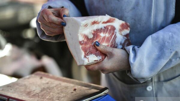 💬🐷 Өдөрт хэр хэмжээний гахайн өөх хэрэглэж болохыг эмч тайлбарлав - Sputnik Монгол Улс