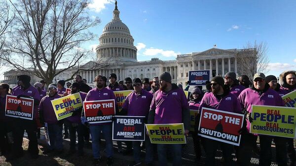 3️⃣ Шалтгаан — эрүүл мэндийн татаасны асуудал - Sputnik Монгол Улс