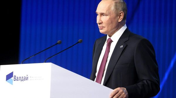 🗣️💭 Сочид “Валдай” клубын чуулганы нэгдсэн хуралдаанд Владимир Путин үг хэллээ - Sputnik Монгол Улс