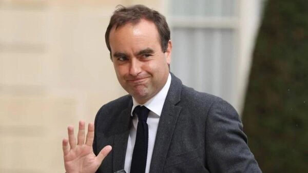 🇫🇷 🤷‍♂️ Францын Ерөнхий сайд ердөө 27 хоногийн дараа огцорлоо - Sputnik Монгол Улс