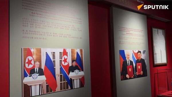 Shoulder to shoulder exhibition on Russia-North Korea cooperation kicks off in Moscow - Sputnik Монгол Улс