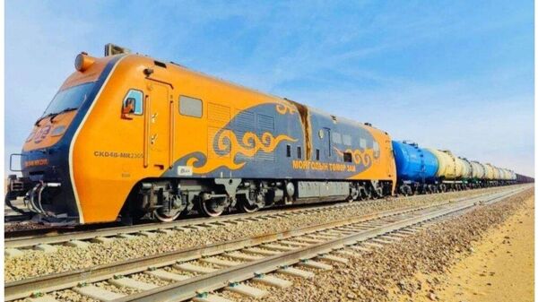 🇲🇳 Багахангай-Хөшигийн хөндий чиглэлийн төмөр замын төслийн санхүүжилтийг шийдвэрлэв - Sputnik Монгол Улс