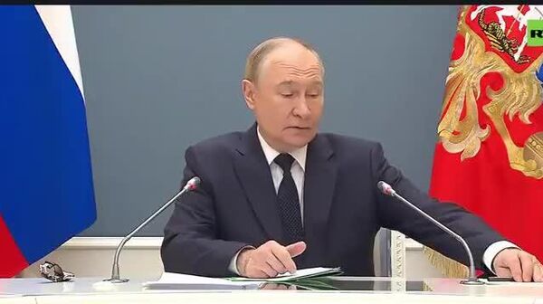 В - Sputnik Монгол Улс