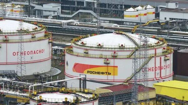 🚨🇺🇸АНУ Оросын газрын тосны компаниудад хориг тавьжээ - Sputnik Монгол Улс