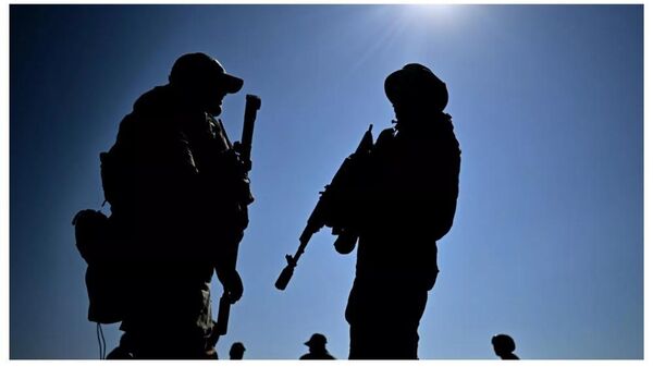 Оросын Зэвсэгт хүчин Донецкт Арабын хөлсний цэргүүдийн бүлэглэлийг бут ниргэсэн тухай мэдээлэв - Sputnik Монгол Улс