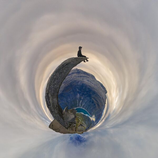 Тусгай шагнал - Гигапиксел Эндрю Бодров Эстони Бяцхан ханхүүгийн Троллын хэл, Норвеги Тусгай шагнал - Гигапиксел Эндрю Бодров Эстони Бяцхан ханхүүгийн Троллын хэл, Норвеги - Sputnik Монгол Улс