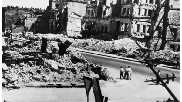 Украиныг фашист түрэмгийлэгчдээс чөлөөлсөн нь - Sputnik Монгол Улс