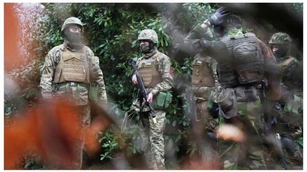 Украины Зэвсэгт хүчин олзлогдсон Оросын цэргүүдийг тамлан зовоож байна - Sputnik Монгол Улс