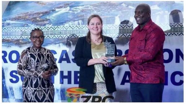 Sputnik Africa Өмнөд Африкийн нэр хүндтэй хэвлэл мэдээллийн тэмцээнд шагнал хүртлээ - Sputnik Монгол Улс