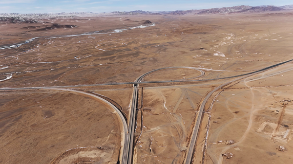 Арвайхээр–Мандалговь–Чойр чиглэлийн 8 - Sputnik Монгол Улс