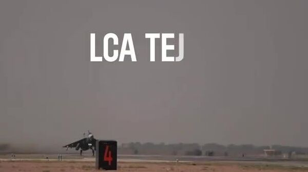 🇮🇳 ✈️ Энэтхэгийн LCA Tejas онгоц Дубайн airshow-нд хүчирхэг үзүүлбэр үзүүллээ - Sputnik Монгол Улс
