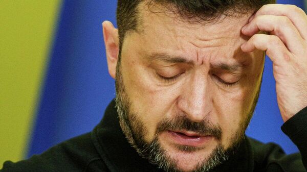 Кремль: Европ Украинд дэгдсэн авлигын дуулианы улмаас ихээхэн дарамт мэдэрч байна - Sputnik Монгол Улс