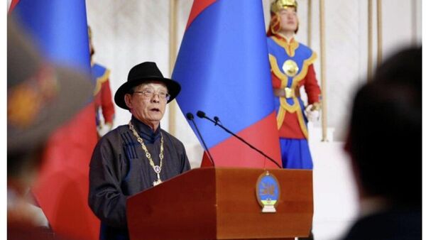 🇲🇳 Монгол Улсын Ерөнхийлөгч Ухнаагийн Хүрэлсүхийн зарлигаар “Чингис хаан” тэргүүн зэргийн одон хүртсэн академич С - Sputnik Монгол Улс