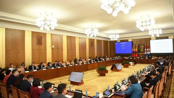 УИХ дахь намын бүлгүүд хуралдаж байна - Sputnik Монгол Улс