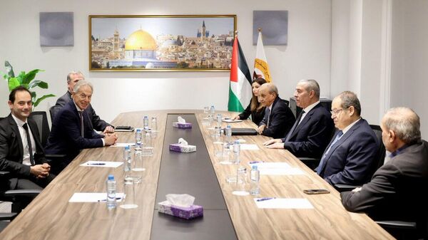 🇵🇸 Палестины эрх баригчид дайны дараах төрийн байгууламжийн талаар АНУ болон Их Британы Ерөнхий сайд асан Тони Блэйэртэй ярилцав - Sputnik Монгол Улс