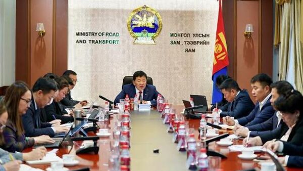 Зам, тээврийн сайдын шуурхай хуралдаан өнөөдөр боллоо - Sputnik Монгол Улс