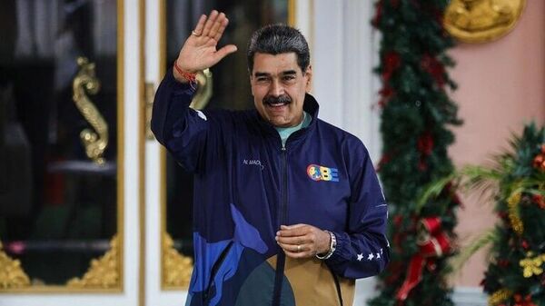 АНУ-ын засаг захиргааны зарим албан тушаалтнууд Дональд Трампыг Венесуэлийн Ерөнхийлөгч Николас Мадуротой утсаар ярилцах бодолтой байгаагаа уламжилсан гэжээ Axios агентлаг мэдээллэв - Sputnik Монгол Улс