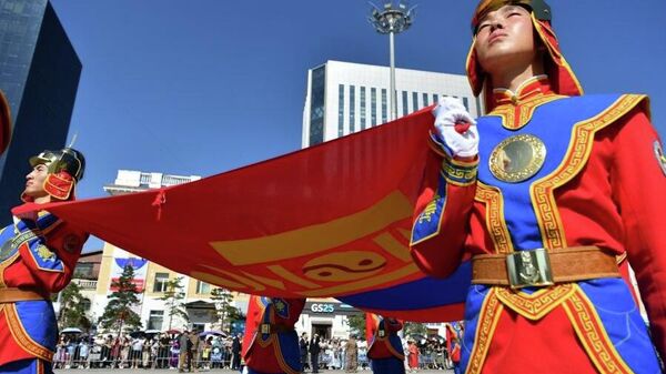 🇲🇳 Монгол Улс Анхдугаар Үндсэн хуулиа баталж, Бүгд Найрамдах Улсаа тунхагласны 101 жилийн ой тохиож байна - Sputnik Монгол Улс