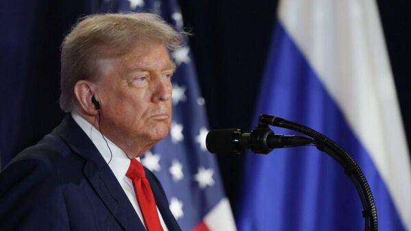 АНУ-ын Ерөнхийлөгч Дональд Трамп засаг захиргаа Орос-Украины дайныг зогсоох тохиролцоонд хүрэхэд ойрхон байна гэж мэдэгджээ - Sputnik Монгол Улс