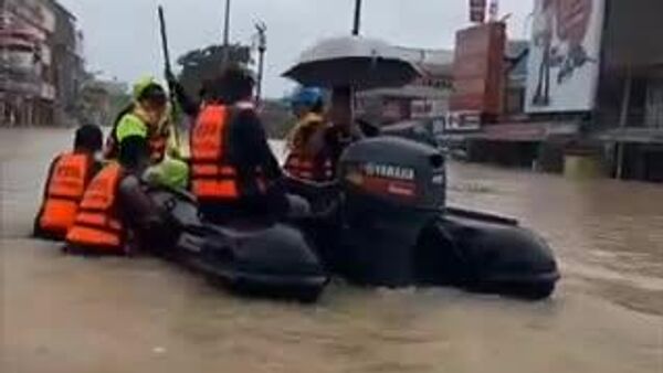 🇨🇷Тайландын өмнөд хэсэгт үерийн улмаас 33 хүн амиа алджээ - Sputnik Монгол Улс
