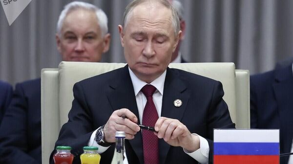 ОХУ-ын Ерөнхийлөгч Владимир Путин ирэх онд ХАБГБ -т Оросын даргалалтаар хийх ажлуудын тэргүүлэх чиглэлүүдийг танилцуулсан байна - Sputnik Монгол Улс