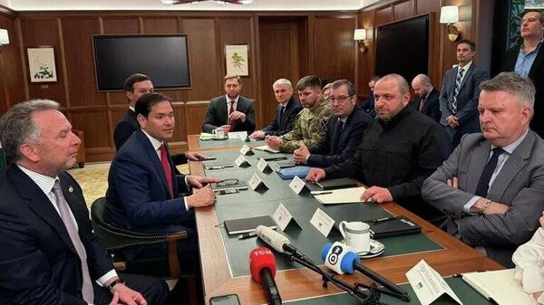 Флоридад болсон Америк, Украины төлөөлөгчдийн яриа хэлэлцээ нутаг дэвсгэрийн асуудалд төвлөрсөн гэж Axios мэдээлэв - Sputnik Монгол Улс