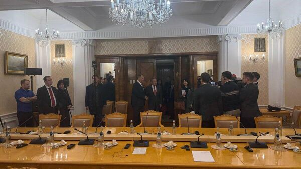 🇷🇺🇨🇳 ОХУ, БНХАУ стратегийн аюулгүй байдлын асуудлаар 20 дахь удаагийн зөвлөлдөх уулзалтын гол мэдээллүүд: - Sputnik Монгол Улс