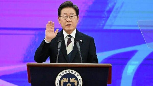 🇰🇷 Өмнөд Солонгосын иргэд Нобелийн энх тайвны шагналыг хүртэх эрхтэй гэж тус улсын Ерөнхийлөгч Ли Жэ Мён мэдэгджээ - Sputnik Монгол Улс