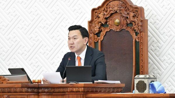 ⚖️ Гэр бүлийн хэрэг шүүхэд хянан шийдвэрлэх тухай хуулийн төслийг УИХ-аар хэлэлцэхээр боллоо - Sputnik Монгол Улс