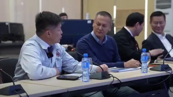 Улаанбаатар хотын томоохон мега төслүүд болох Улаанбаатар метро, Улаанбаатар трамвай, Лаг шатаах үйлдвэр зэрэг төслийн бизнес загварыг танилцуулах, төр болон хувийн хэвшлийн хамтын ажиллагааг өргөжүүлэх уулзалт боллоо - Sputnik Монгол Улс