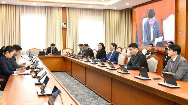 ЕАЭЗХ-той худалдааны түр хэлэлцээрийн хуулийн төслийг УИХ-ын чуулганд оруулахыг дэмжлээ - Sputnik Монгол Улс