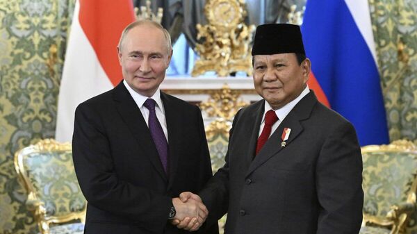 🇷🇺🇮🇩В - Sputnik Монгол Улс