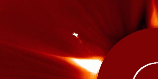 LASCO дурангаар авсан нууцлаг "Нарны дээгүүрх шувууд" зураг - Sputnik Монгол Улс