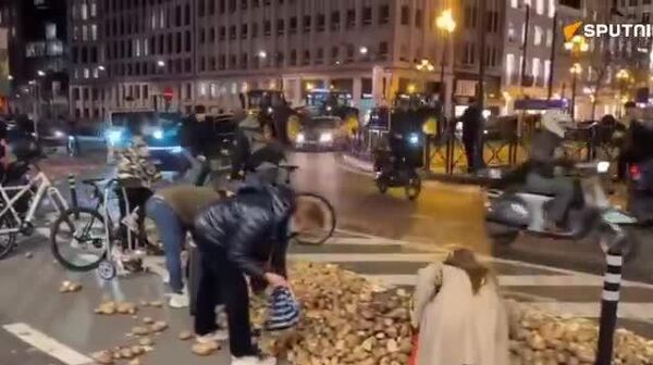 Фермчдийн эсэргүүцлийн дараах Брюссель: - Sputnik Монгол Улс