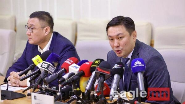 💬 Аж үйлдвэр, эрдэс баялгийн яамнаас шатахууны асуудлаар мэдээлэл хийлээ - Sputnik Монгол Улс