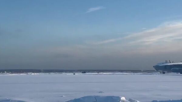 🇷🇺 Оросын хөдөлгүүрээр ажилладаг Байкал онгоц анхны нислэгээ амжилттай хийлээ - Sputnik Монгол Улс