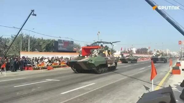 🇮🇳 Энэтхэгт жил бүрийн 1-р сарын 15-нд тэмдэглэдэг Армийн өдрийг тохиолдуулан Ражастан мужийн Жайпур хотод цэргийн жагсаал боллоо - Sputnik Монгол Улс